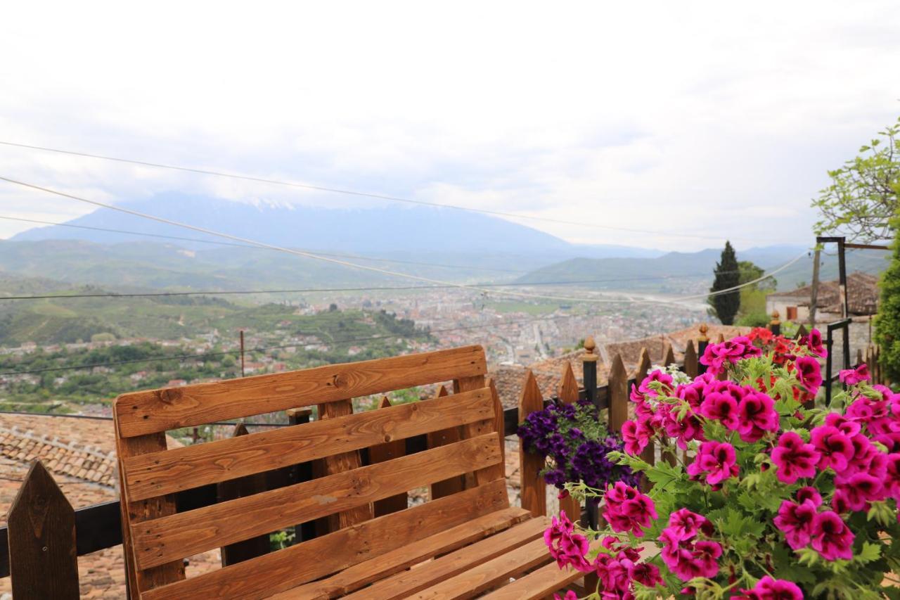 Guest House Maria - Berat Castle 外观 照片