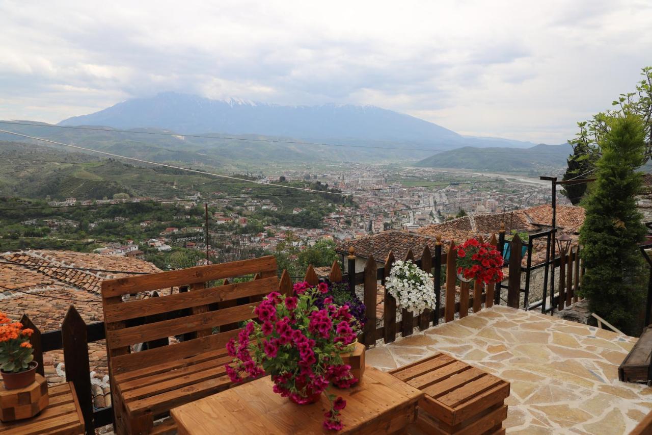 Guest House Maria - Berat Castle 外观 照片